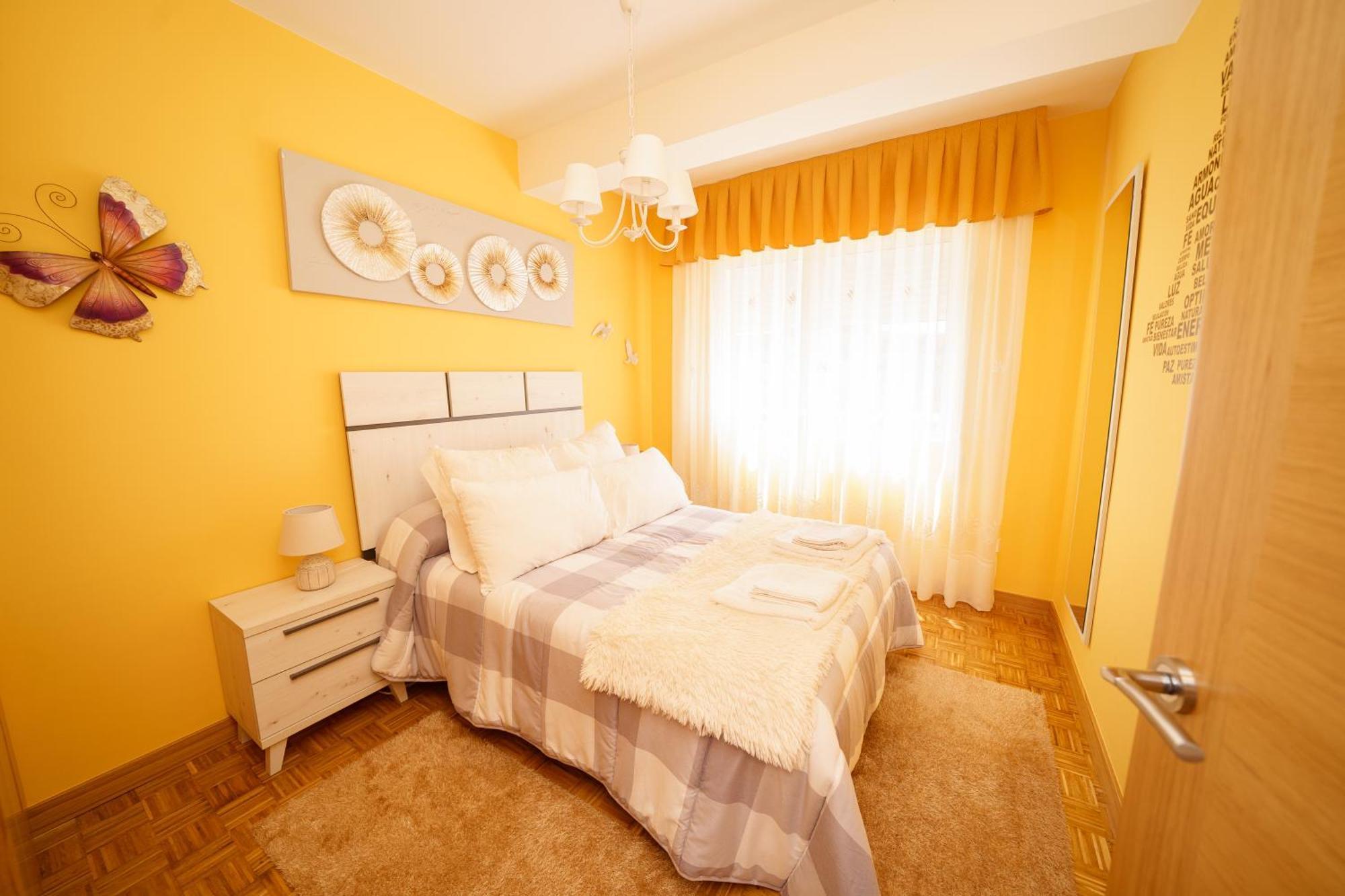 Antoxos Sacra Home II Chantada Bagian luar foto